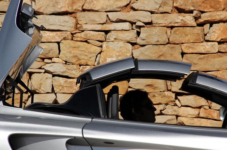  McLaren MP4-12C Spyder 2012 года  (фото 192 из 270)